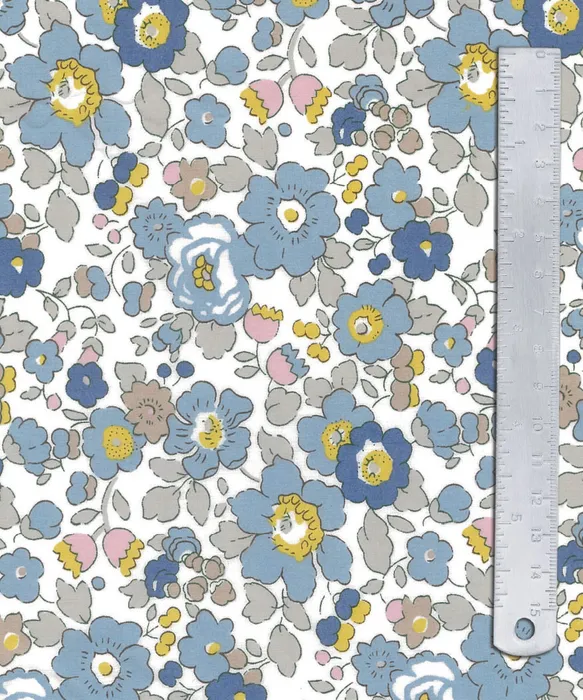 Liberty Lawn Betsy Bespoke 2GZ soft blue